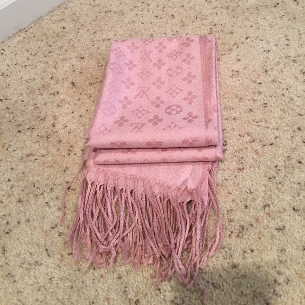 Pink scarf